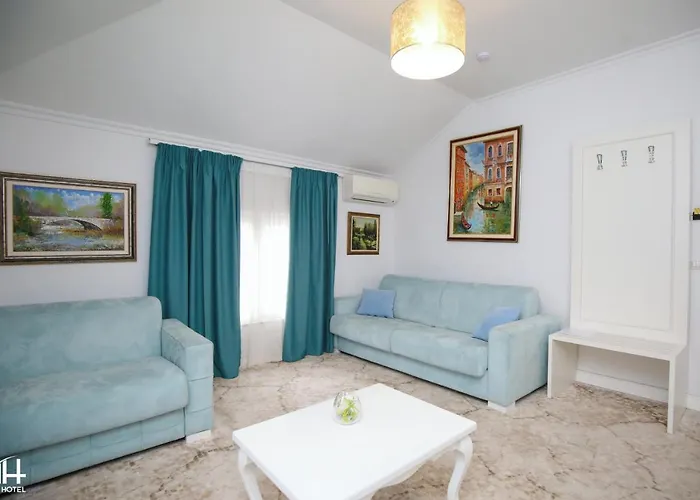 Art Hotel Tirana