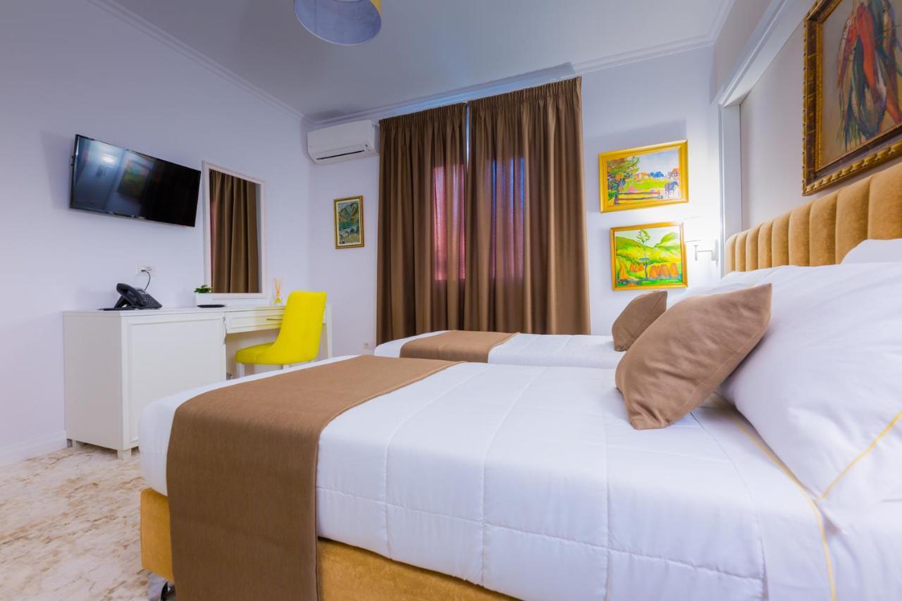 Hotel Art 4*